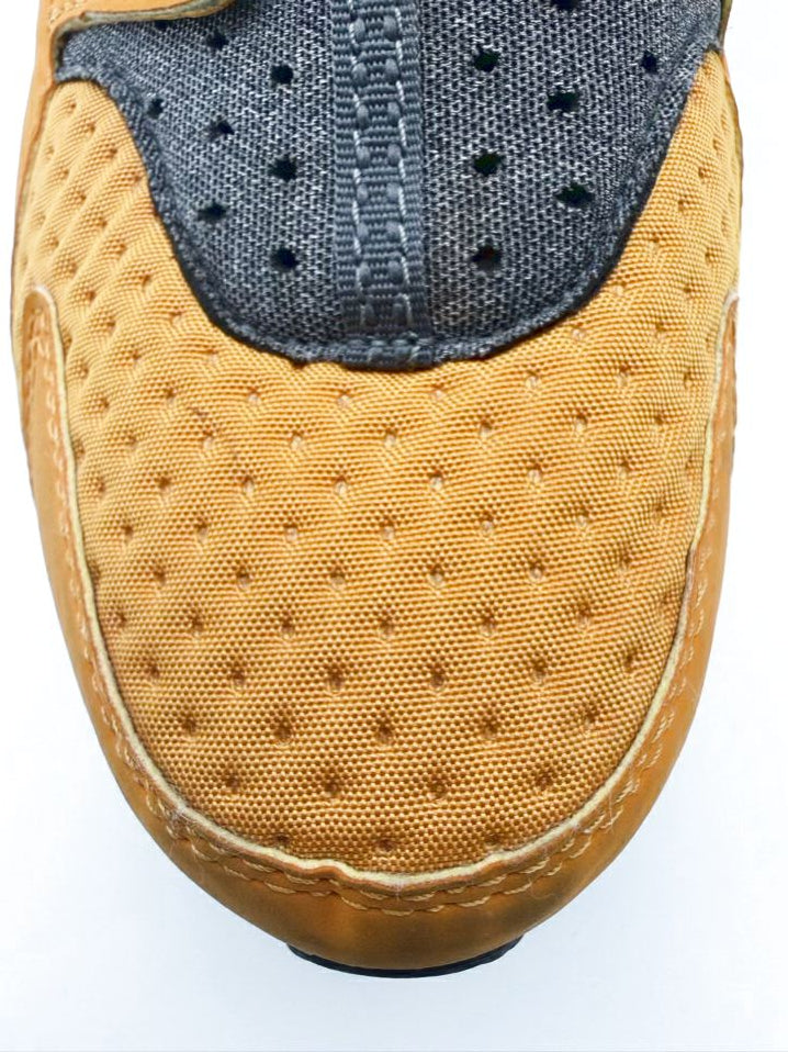 NIKE Huarache SE ACG MENS Size 10 Yellow & Blue Sneakers