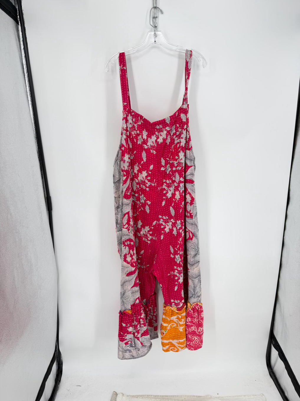 KANTHA BAE Size Wmn's Free Size Magenta/Orange Print Overalls