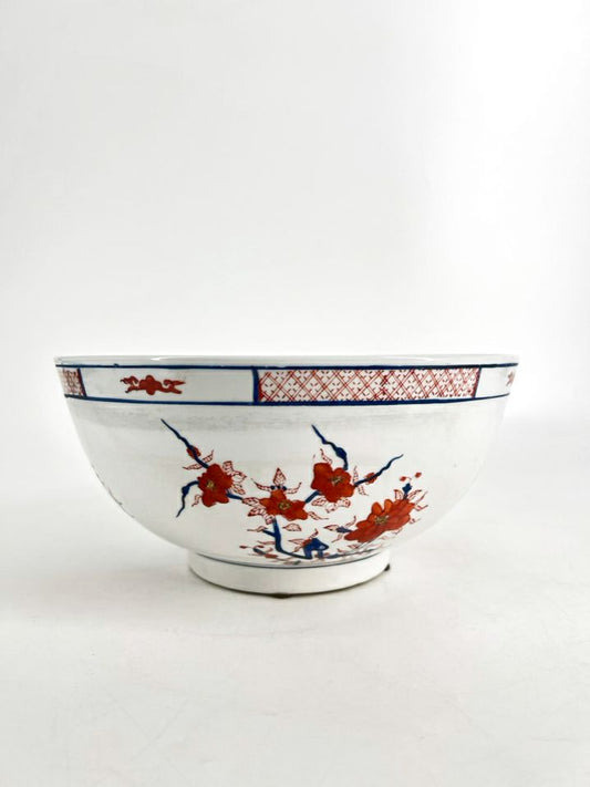 White, Rust & Blue Porcelain Imari Crown Ming Bowl