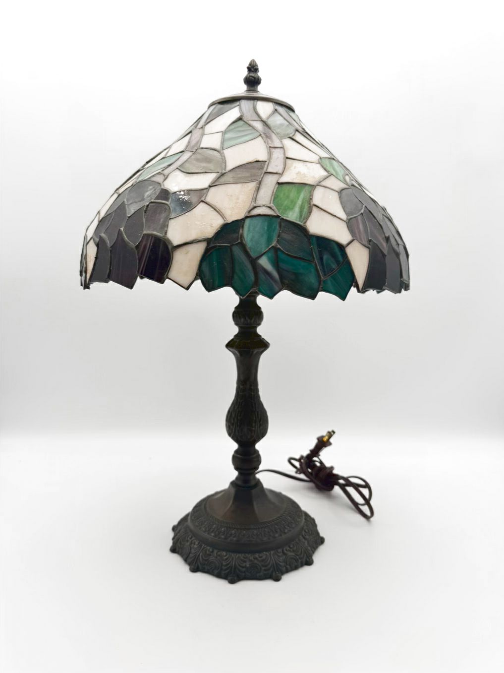 Tiffany Style Metal Lamp w/ Purple, Green & White Shade