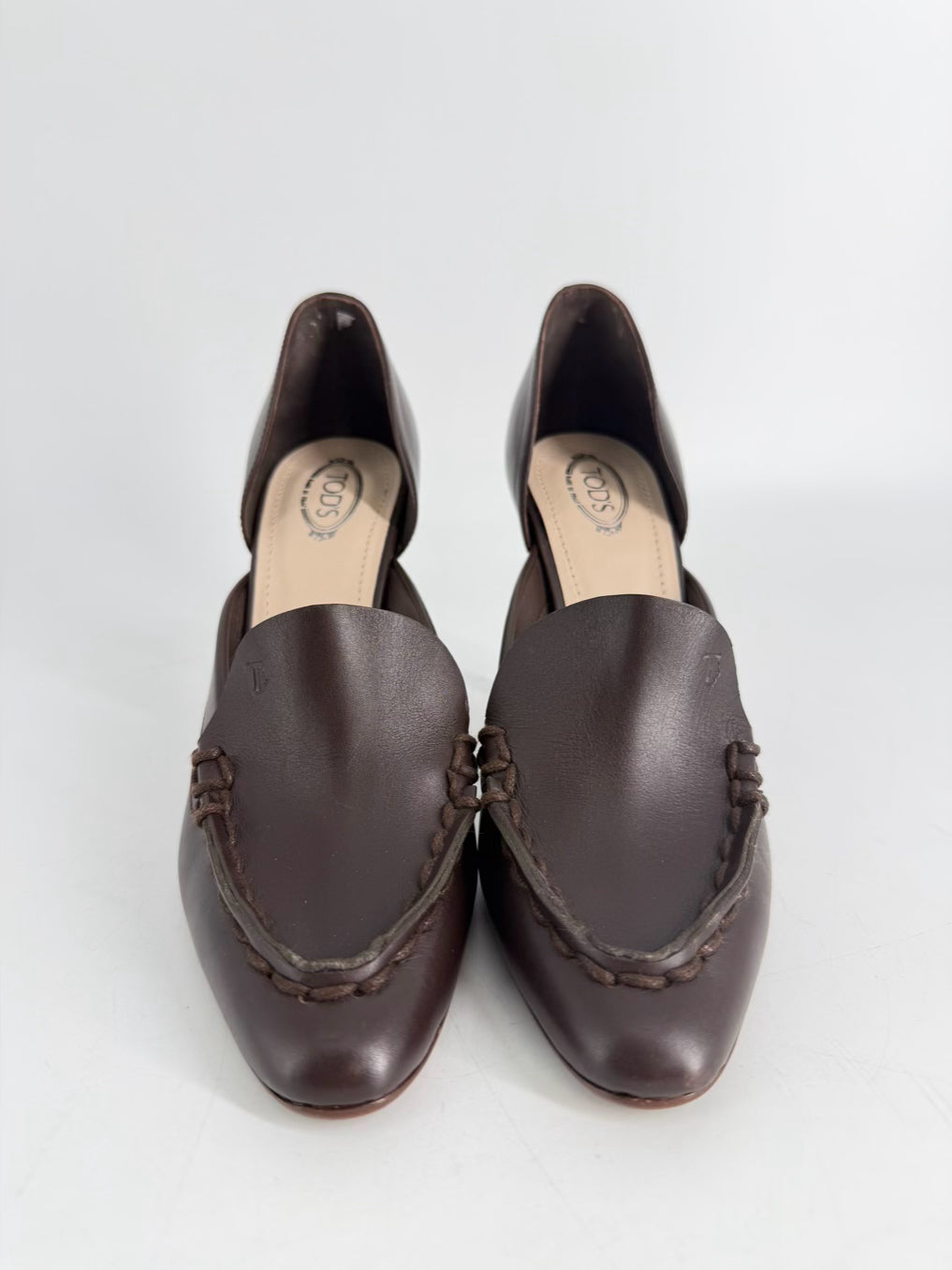 TODS Size 38.5 Chocolate Leather Heels