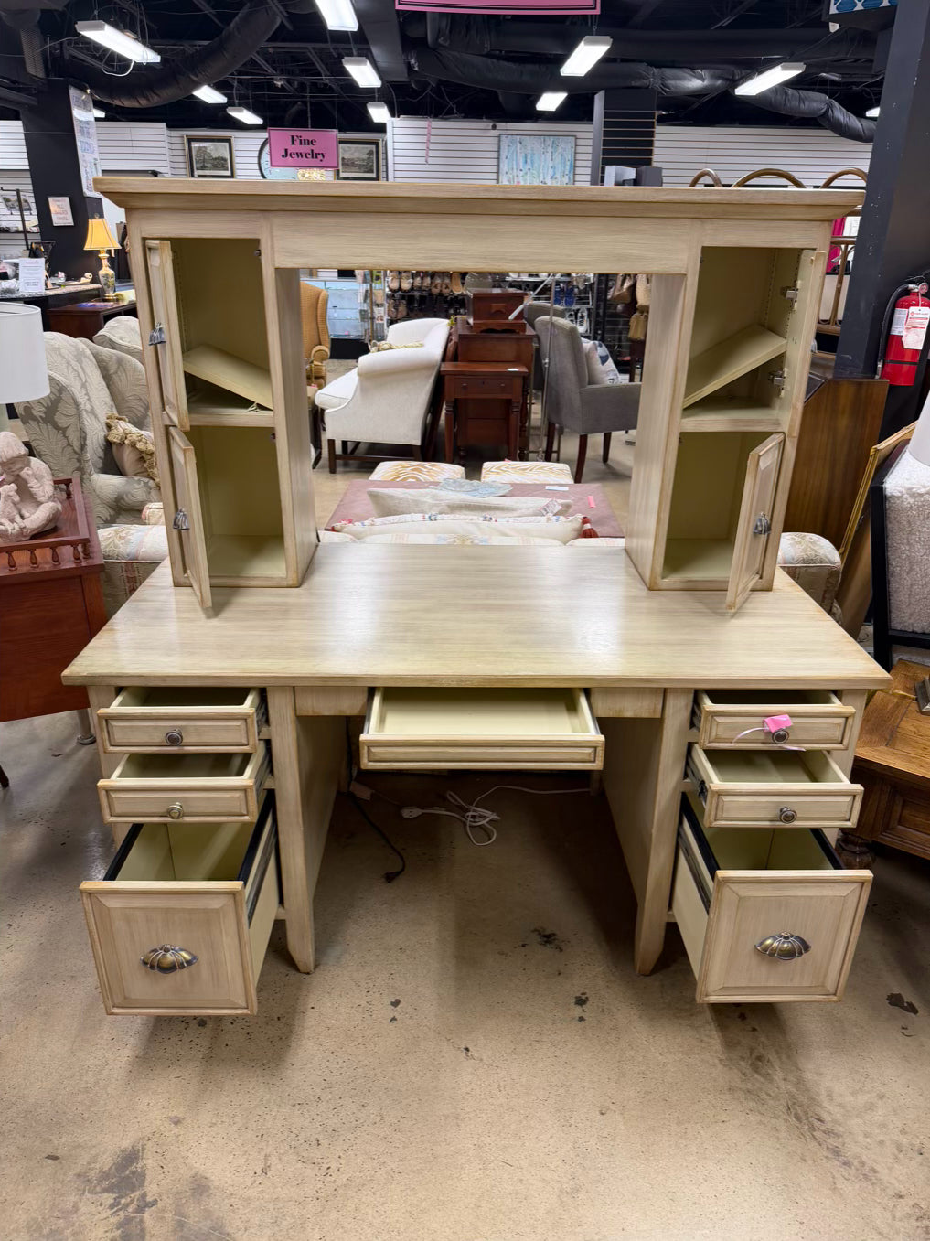 Cream Wood Desk w/ Upper Hutch