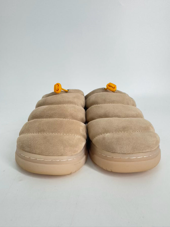 ONCEPT Size 7 Sand Suede Chicago Slippers