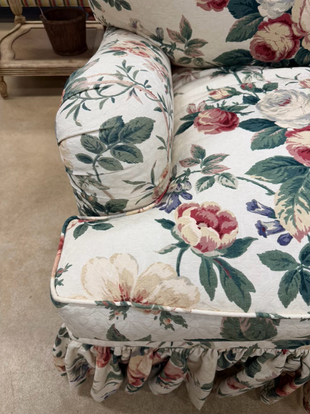 VINTAGE Cream, Pink, Green & Blue 3 Cushion Sofa