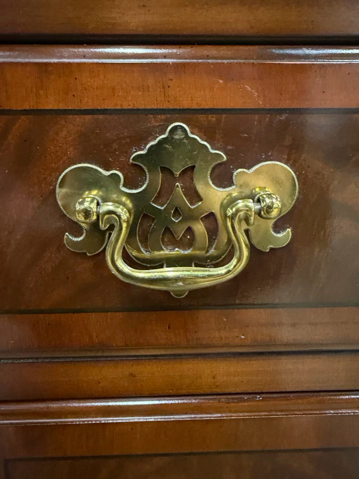 DREXEL Dark Mahogany Chippendale Nightstand