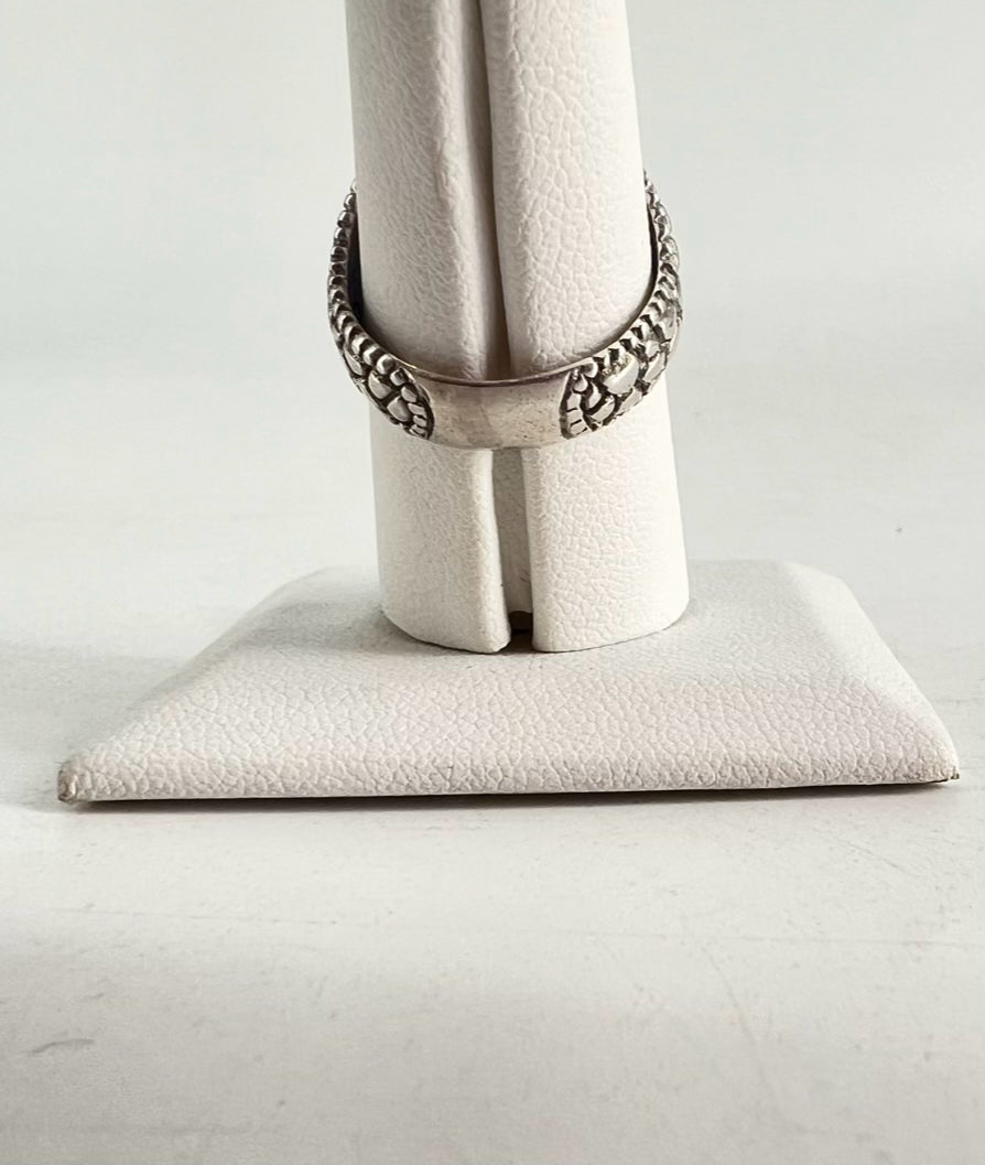 Sterling Silver Purple Stone Sarda Bali Ring