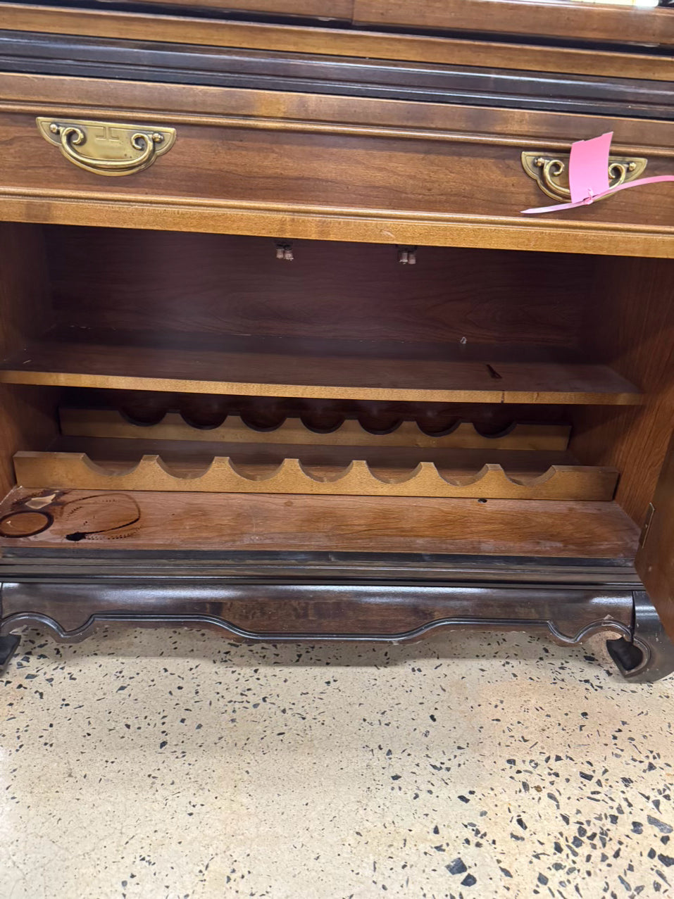 BROYHILL Wood Pull Out Sides Server