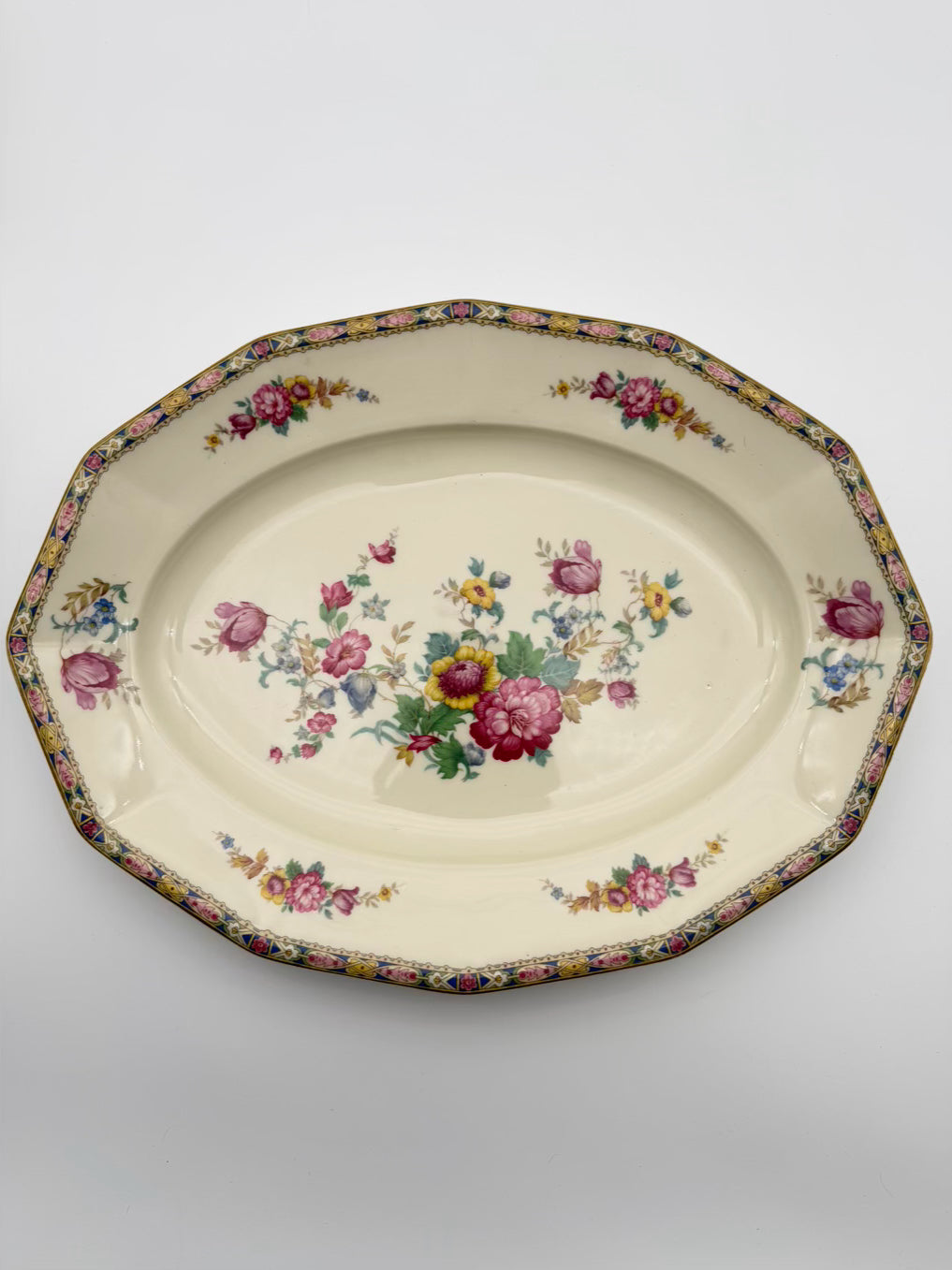 BLACK KNIGHT Palmero White, Pink, Yellow & Blue Porcelain Dinnerware Setting for 4 Includes Serving Pieces