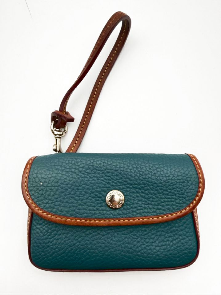 DOONEY & BOURKE Teal Tassel Purse w/ Wristlet