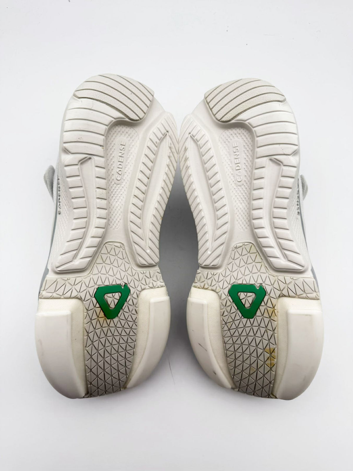 CADENSE Size MENS 12 White Sneakers