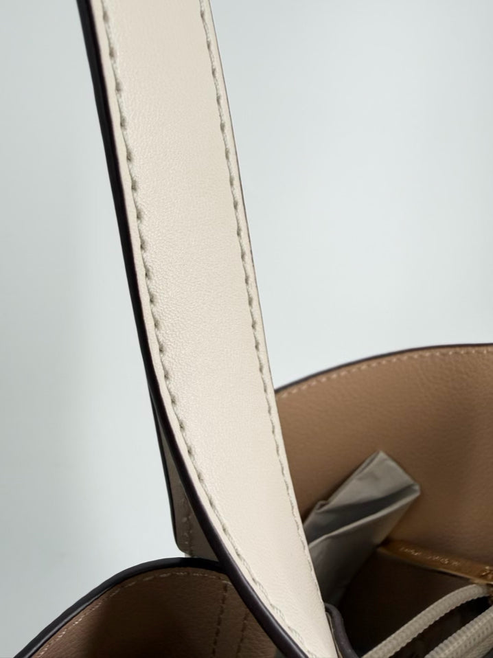 MICHAEL KORS Cream Tote Bag NWOT