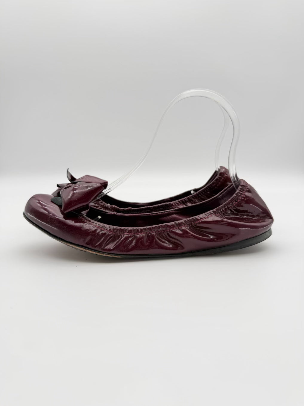 MIU MIU WMNS Size 37.5 Raspberry Leather Flats