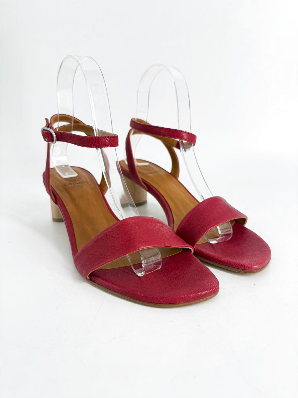 COCLICO Size 38.5 Red Leather Heels