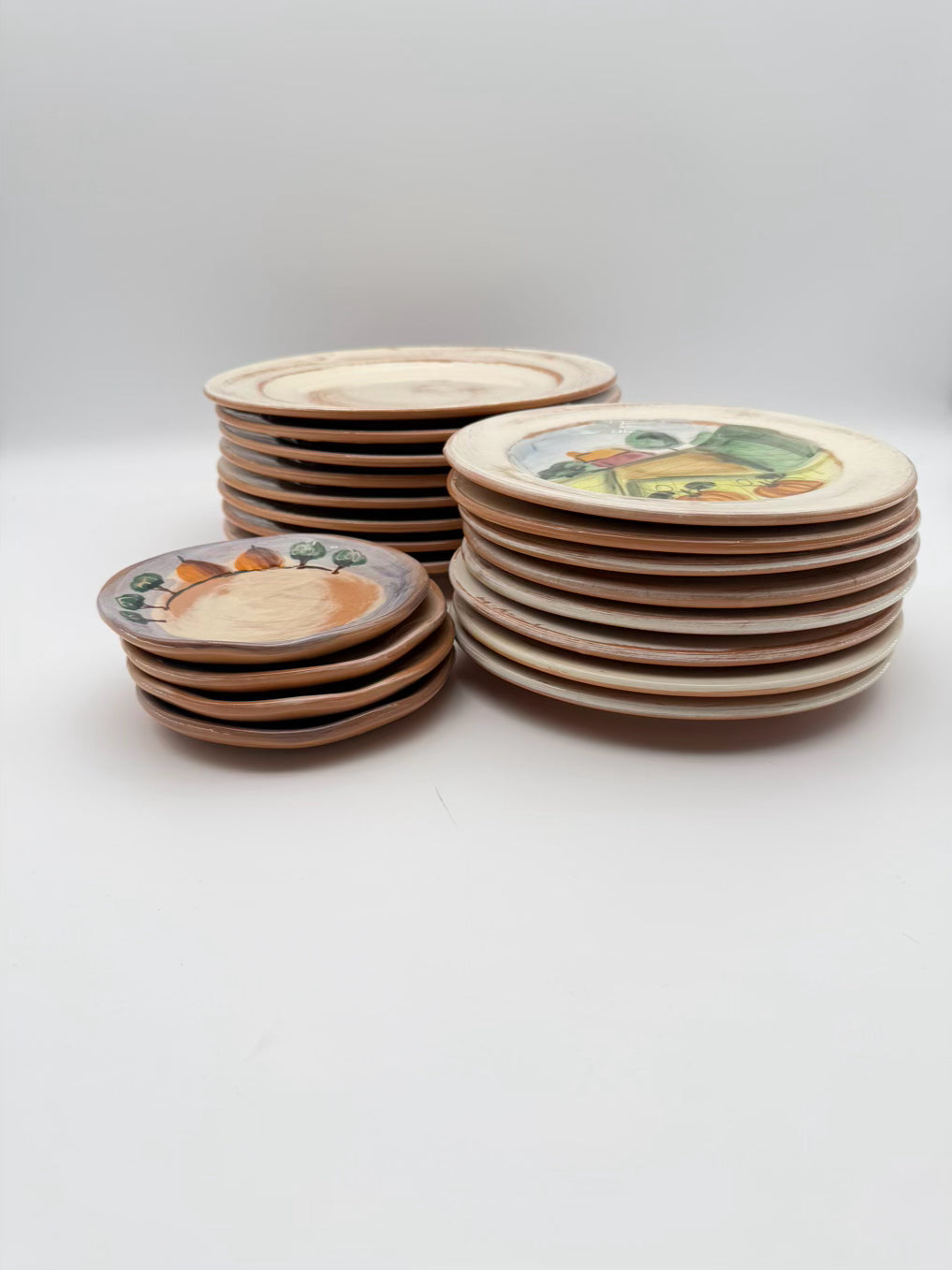 VIETRI Tan, Gold, Rust, Green Pottery 4 Piece Dinnerware Setting for 8 w/ Serving Dishes