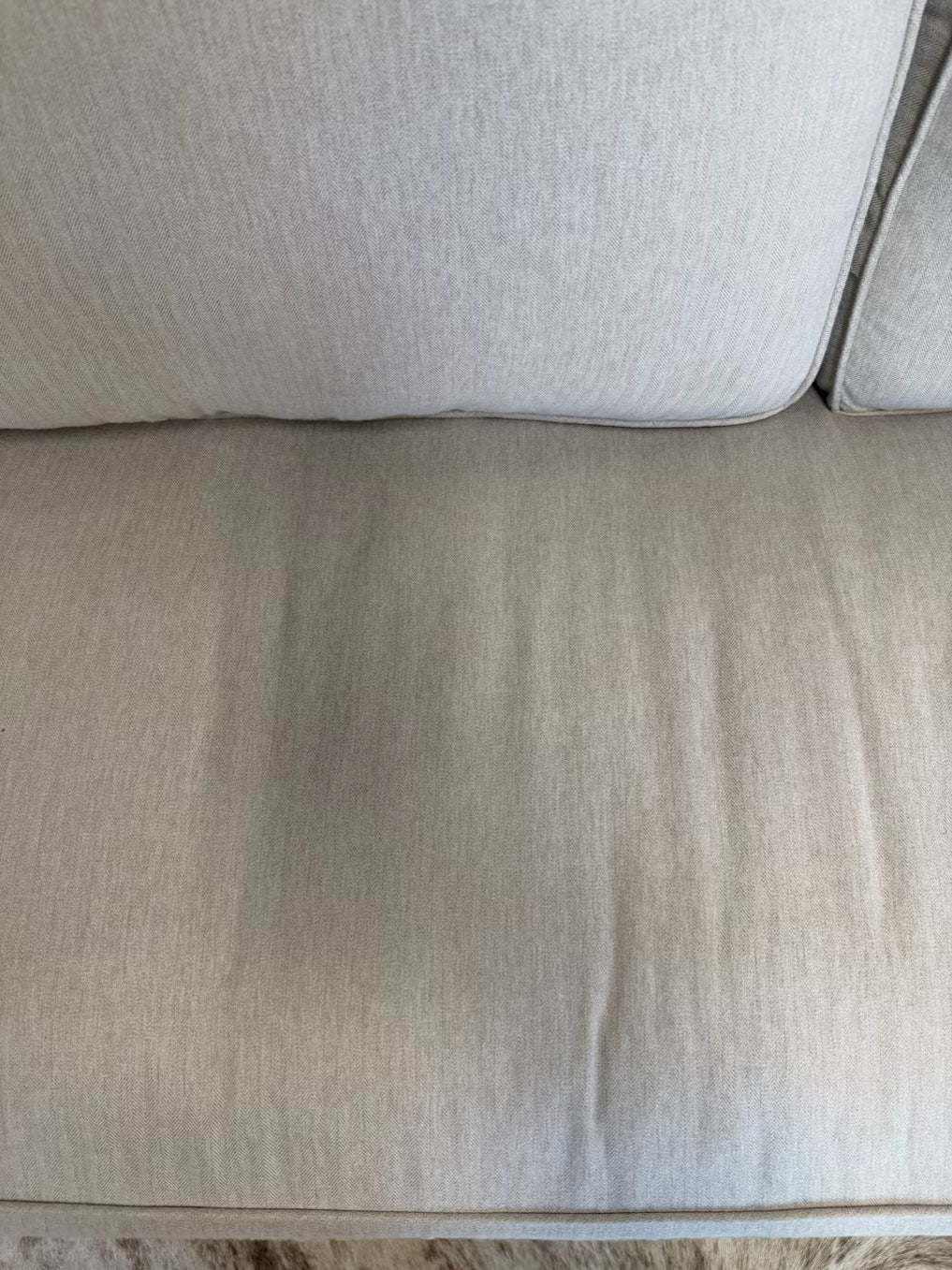 MICHAEL THOMAS Cream Sofa