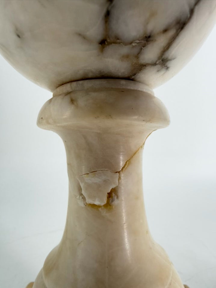 VINTAGE White Alabaster Urn Lamp w/ Shade
