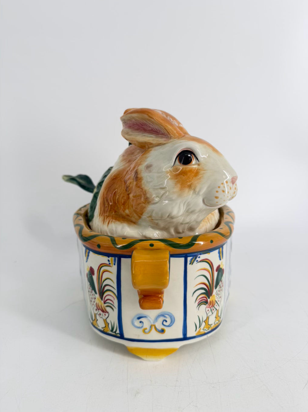 FITZ AND FLOYD RICAMO White, Yellow & Blue Rabbit Figural Soup Tureen w/ Ladle