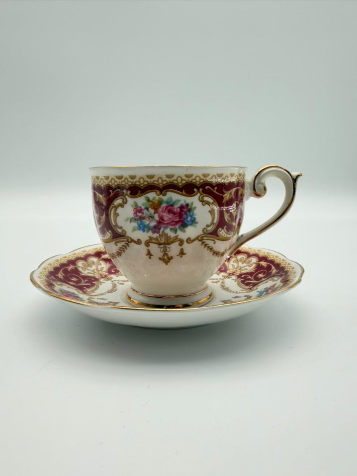 QUEEN ANNE Regency White & Red Dessert Plate Setting for 4 w/ Cups & Saucers