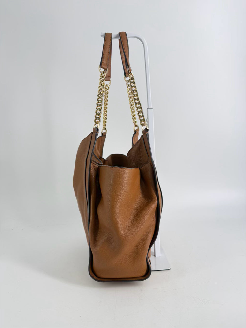 MICHAEL KORS Newbury Acorn Leather Medium Chain Shoulder Tote