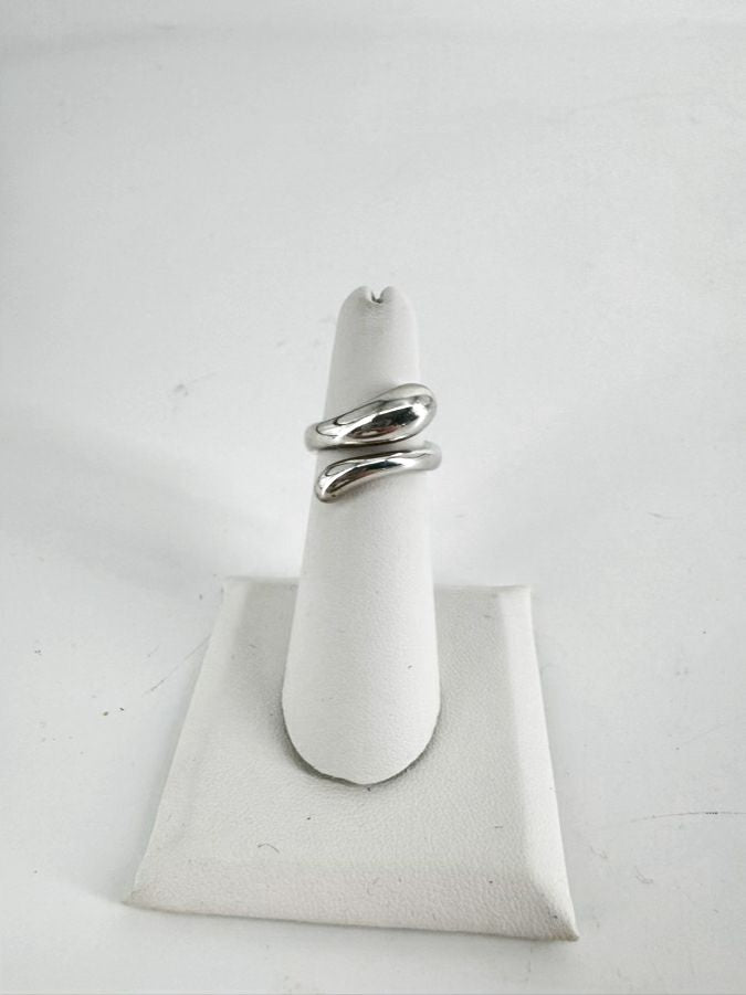 TIFFANY & CO. ELSA PERETTI STERLING SILVER Teardrop Ring