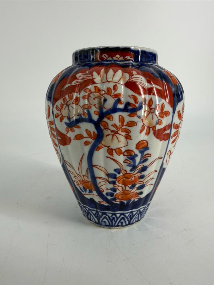 IMARI Brick, Navy & White Porcelain Vase