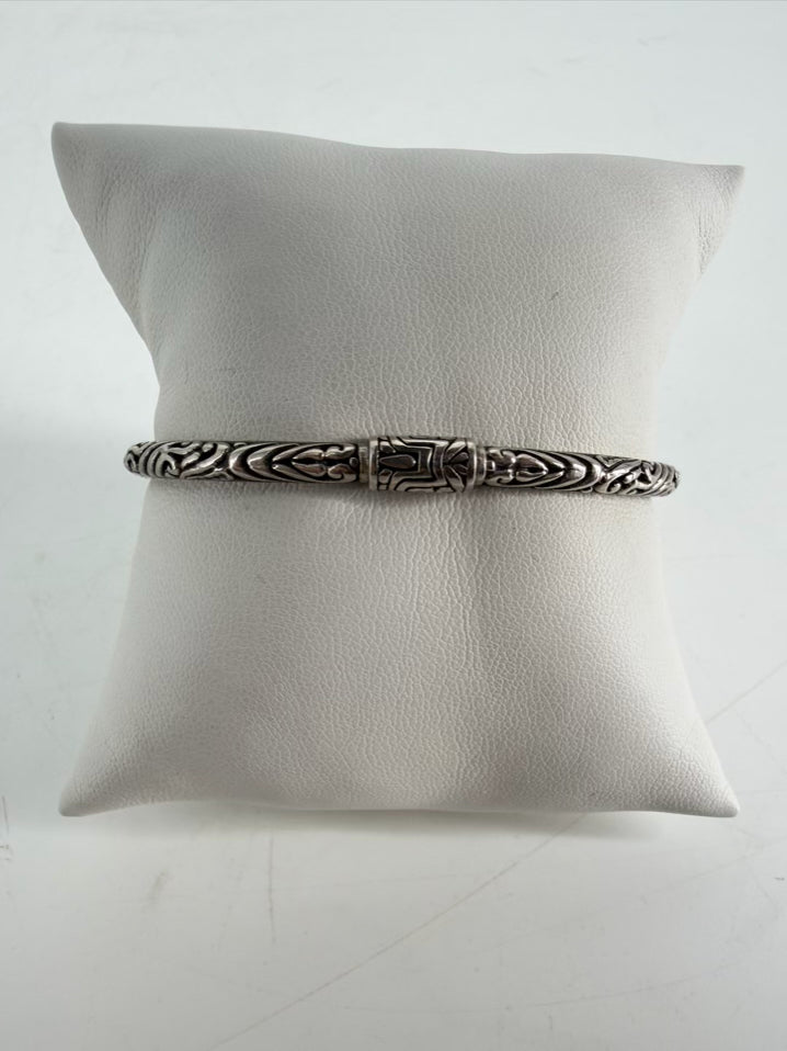 STERLING SILVER Green Prestolite Hinge Cuff Bracelet