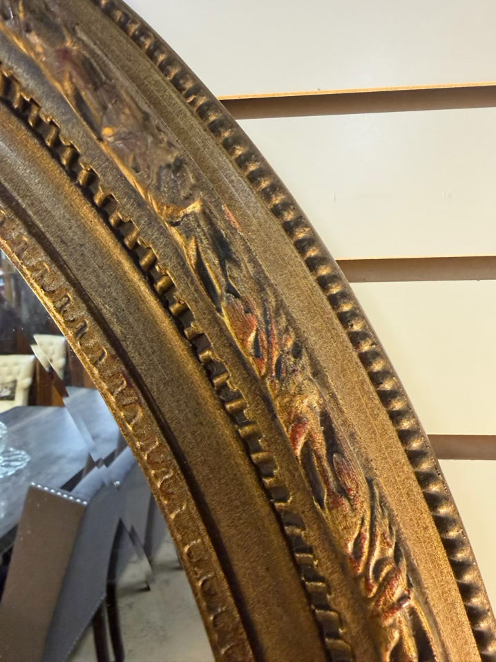 TIMELESS REFLECTIONS Gold Oval Beveled Mirror