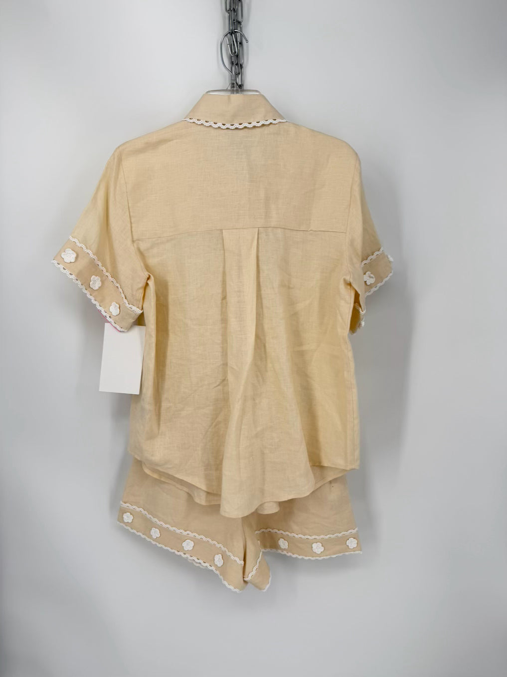 ENGLISH FACTORY Wmn's Size XS Beige & White Linen Floral Applique Shorts 2 Piece Set NWT
