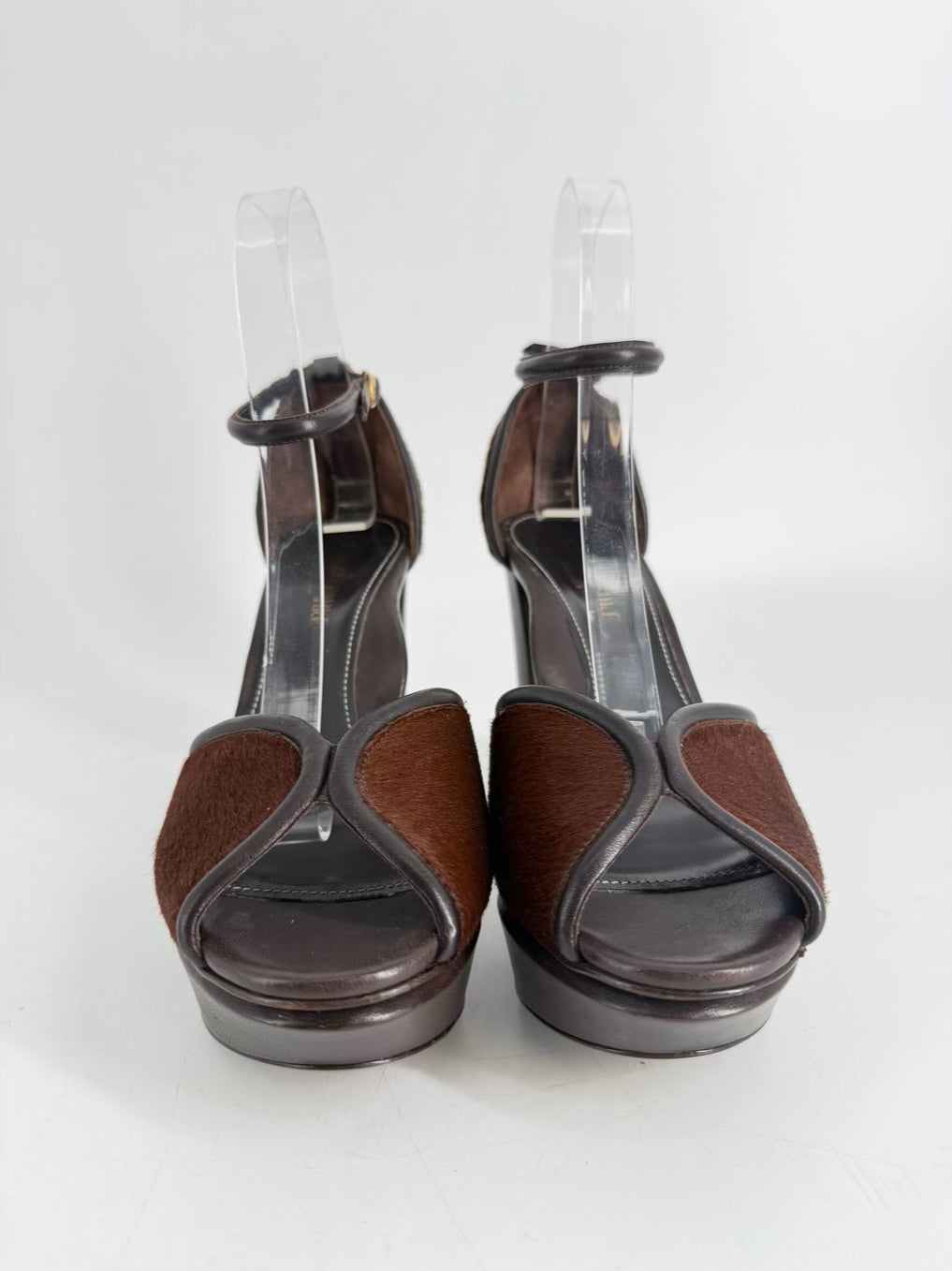 MARION PARKE Size 39 Chocolate Leather Heels