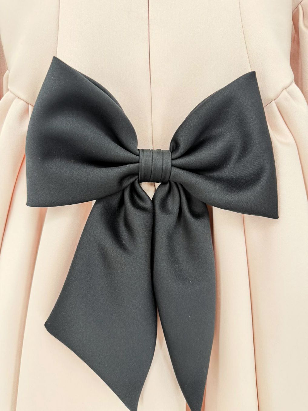 VICTOR COSTA Size 12 Blush & Black Bow Evening Gown