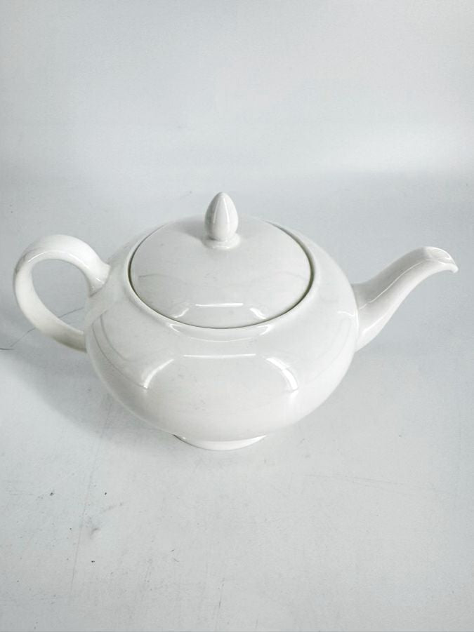 WEDGWOOD White Bone China Tea Pot