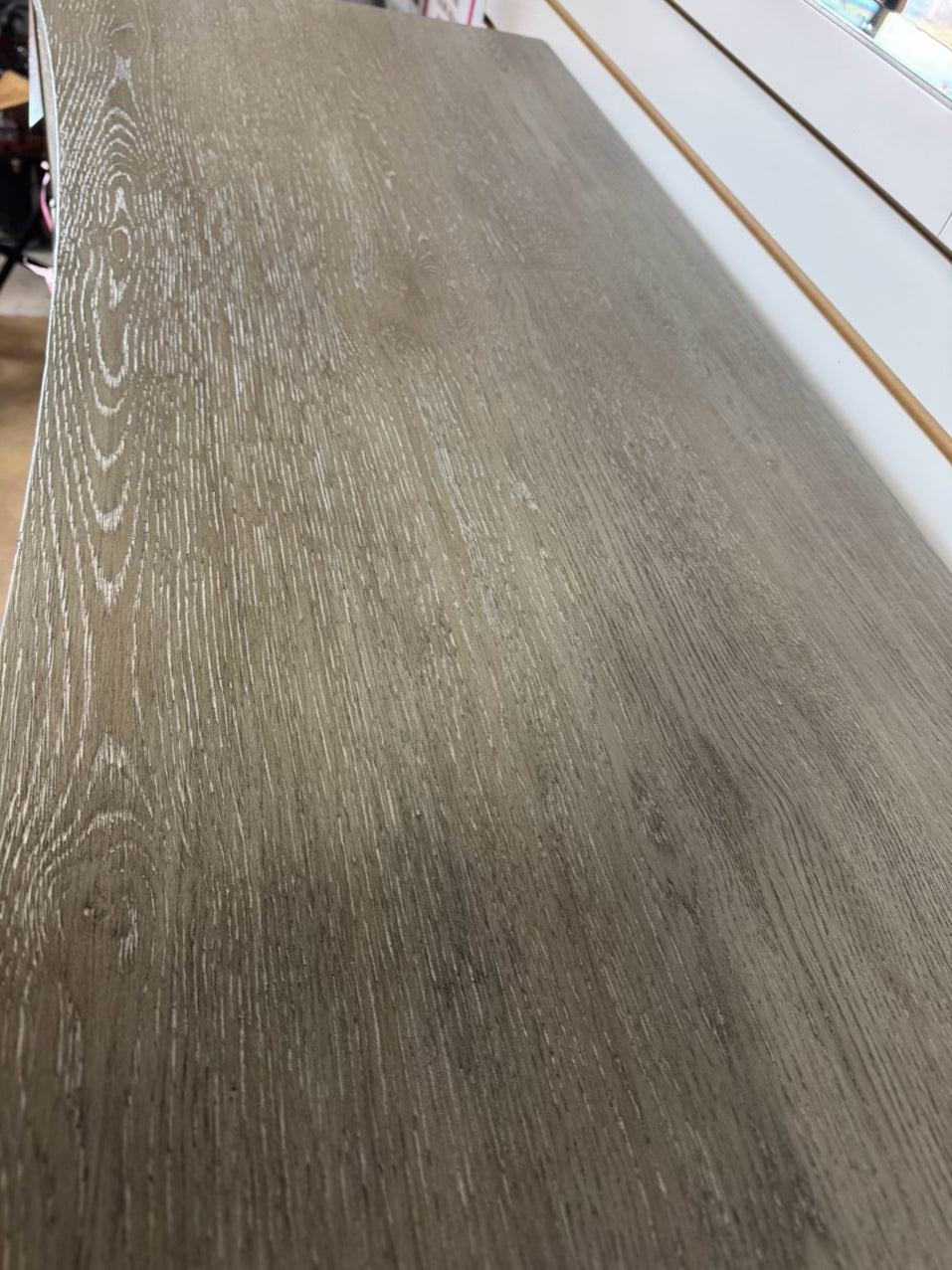 BERNHARDT Weathered Gray Wood 4-Drawer Chest