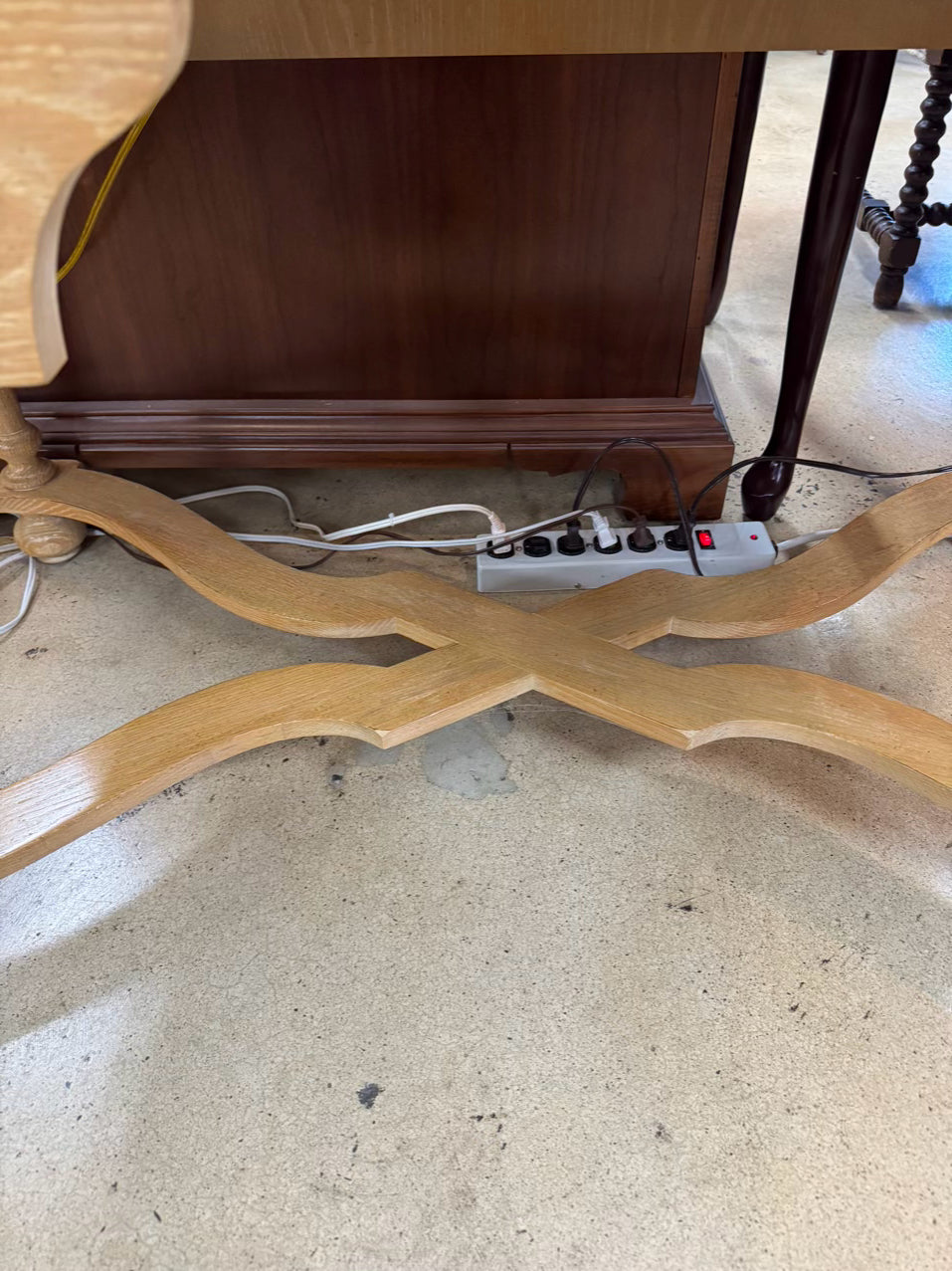 Light Oak Desk w/ Stretchers on Bottom