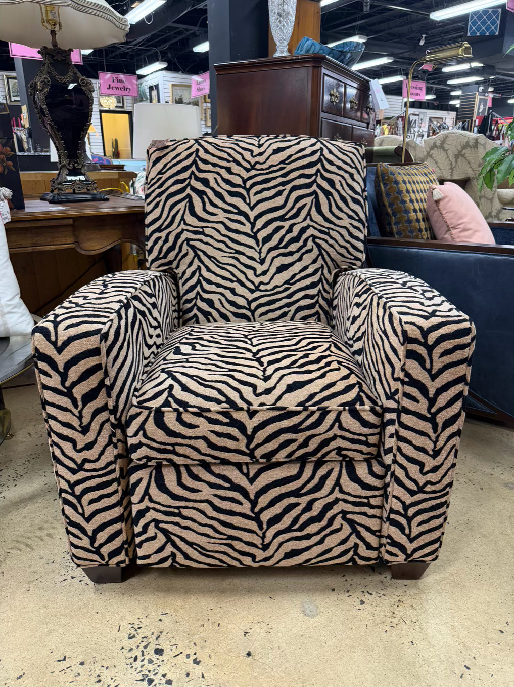 Tan & Black Animal Recliner Chair