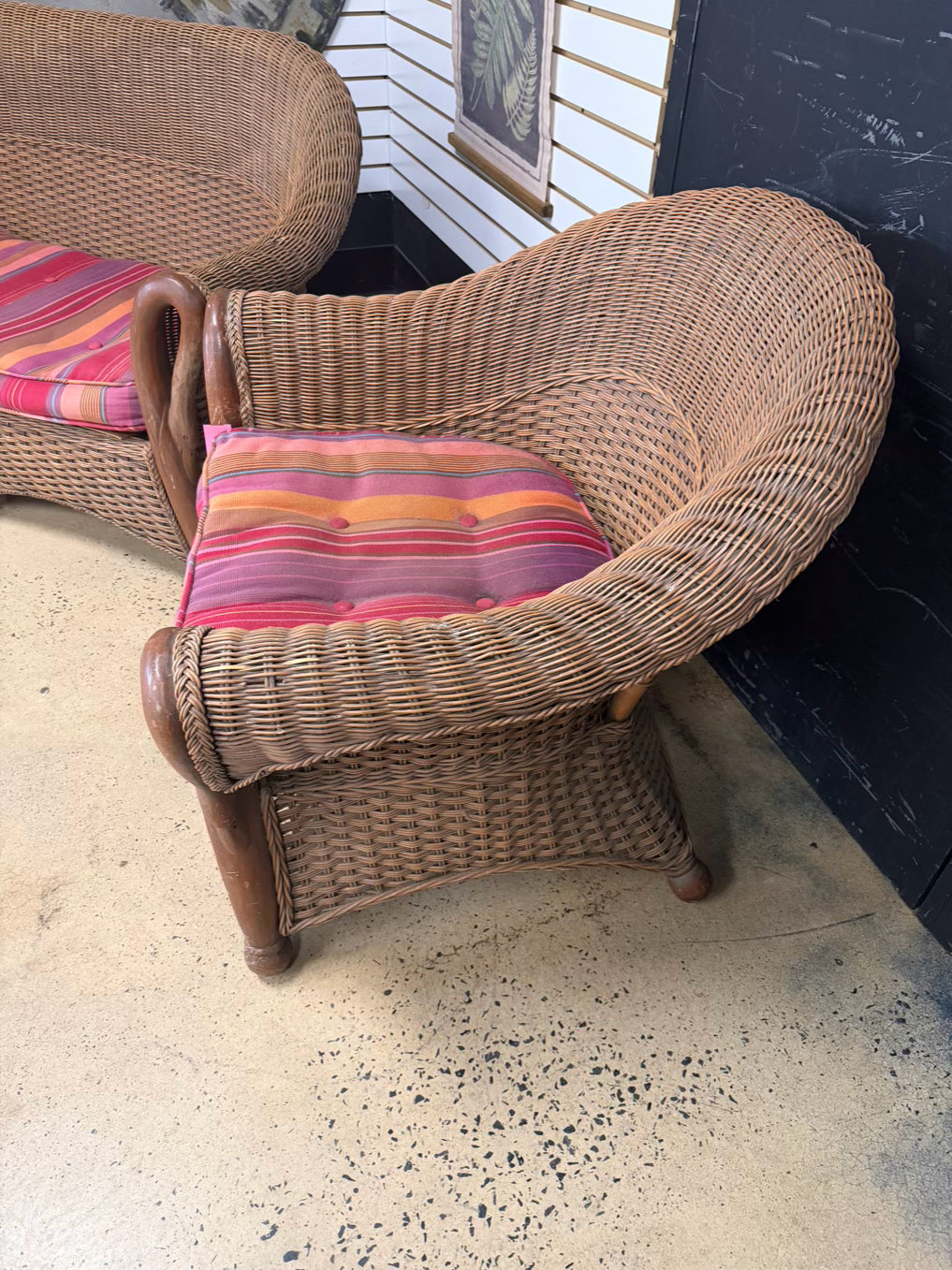 VINTAGE Natural Wicker Outdoor Patio Set w/ Cushions