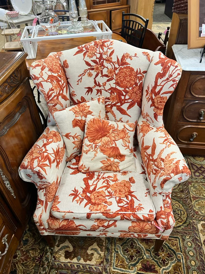 VINTAGE  Rust & Cream Floral Wingback Chair w/ 2 Pillows