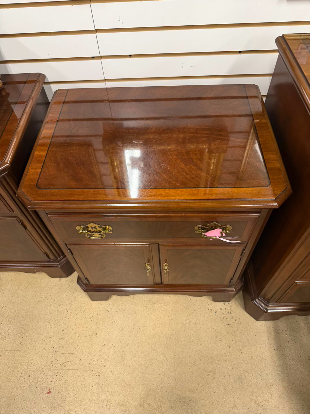 DREXEL Dark Mahogany Chippendale Nightstand