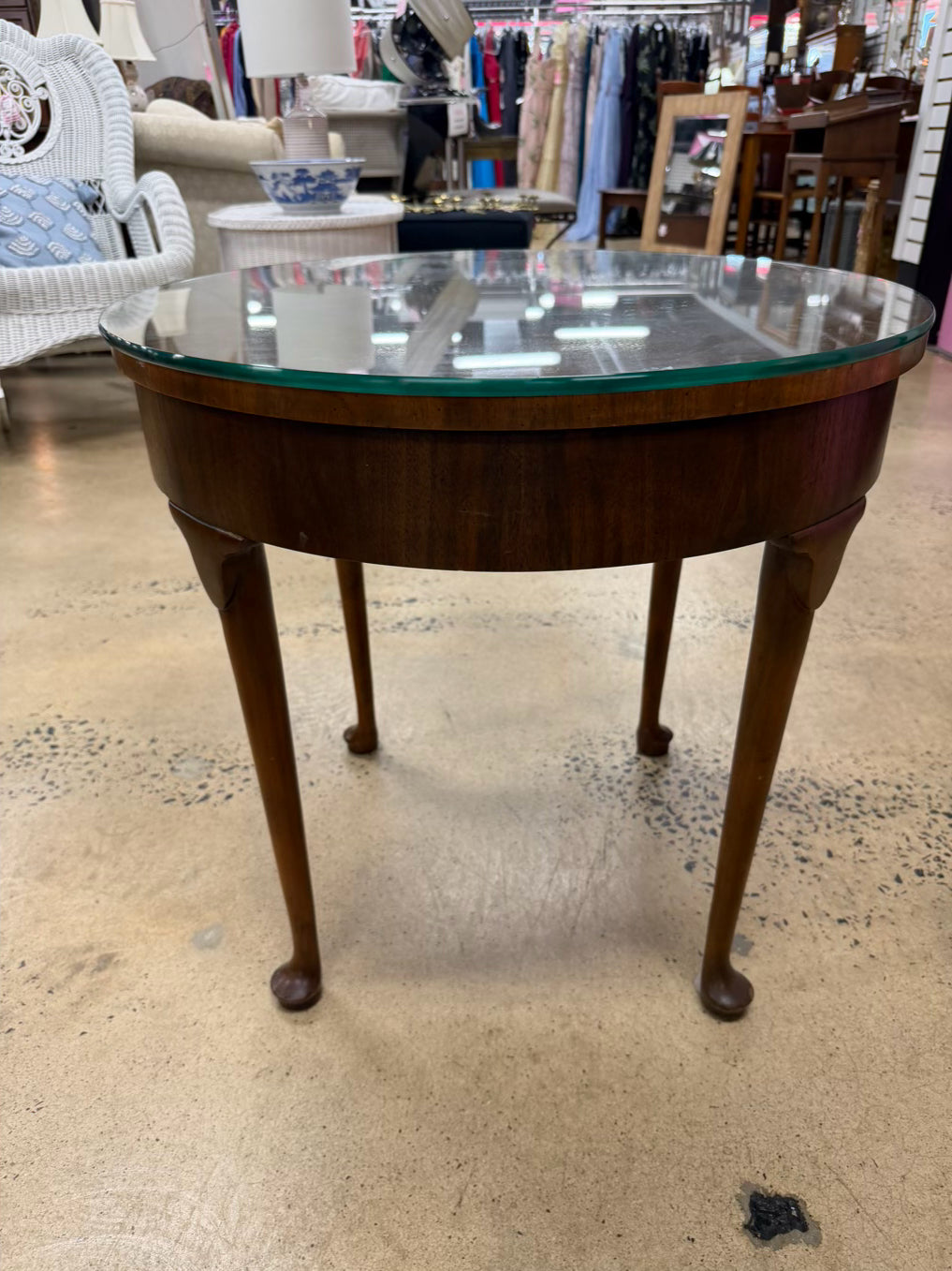 BAKER ROUND Wood Occasional Table w/ Queen Ann Feet & Glass Protective Top