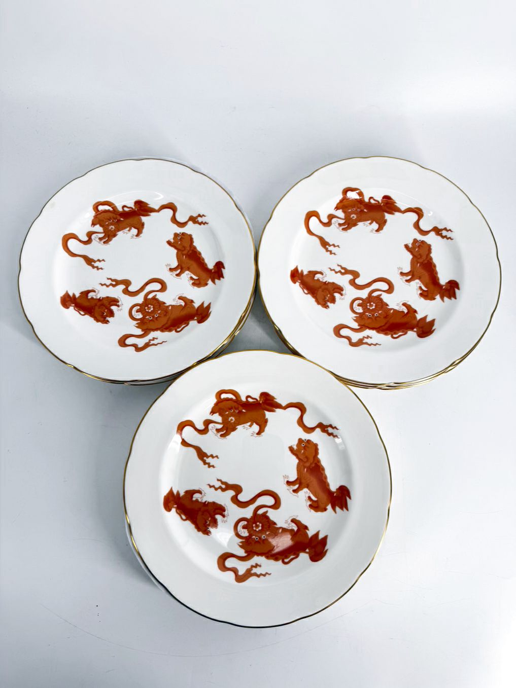 WEDGWOOD Red Chinese Tigers White & Orange Ceramic Dinnerware Setting For 9