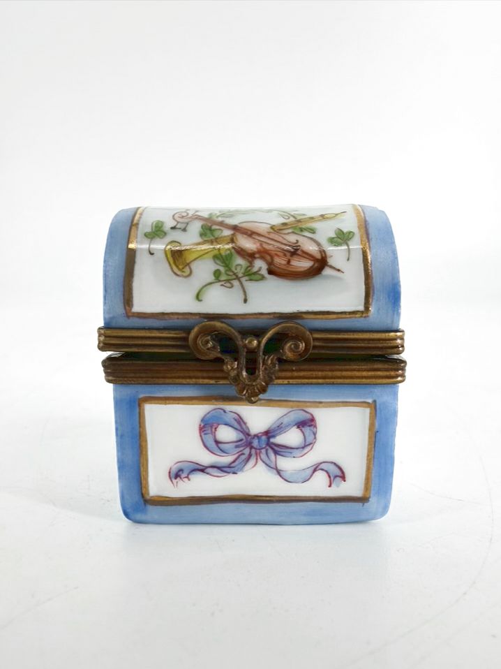 LIMOGES Violin Trunk Style Box w/ 3 Perfumes