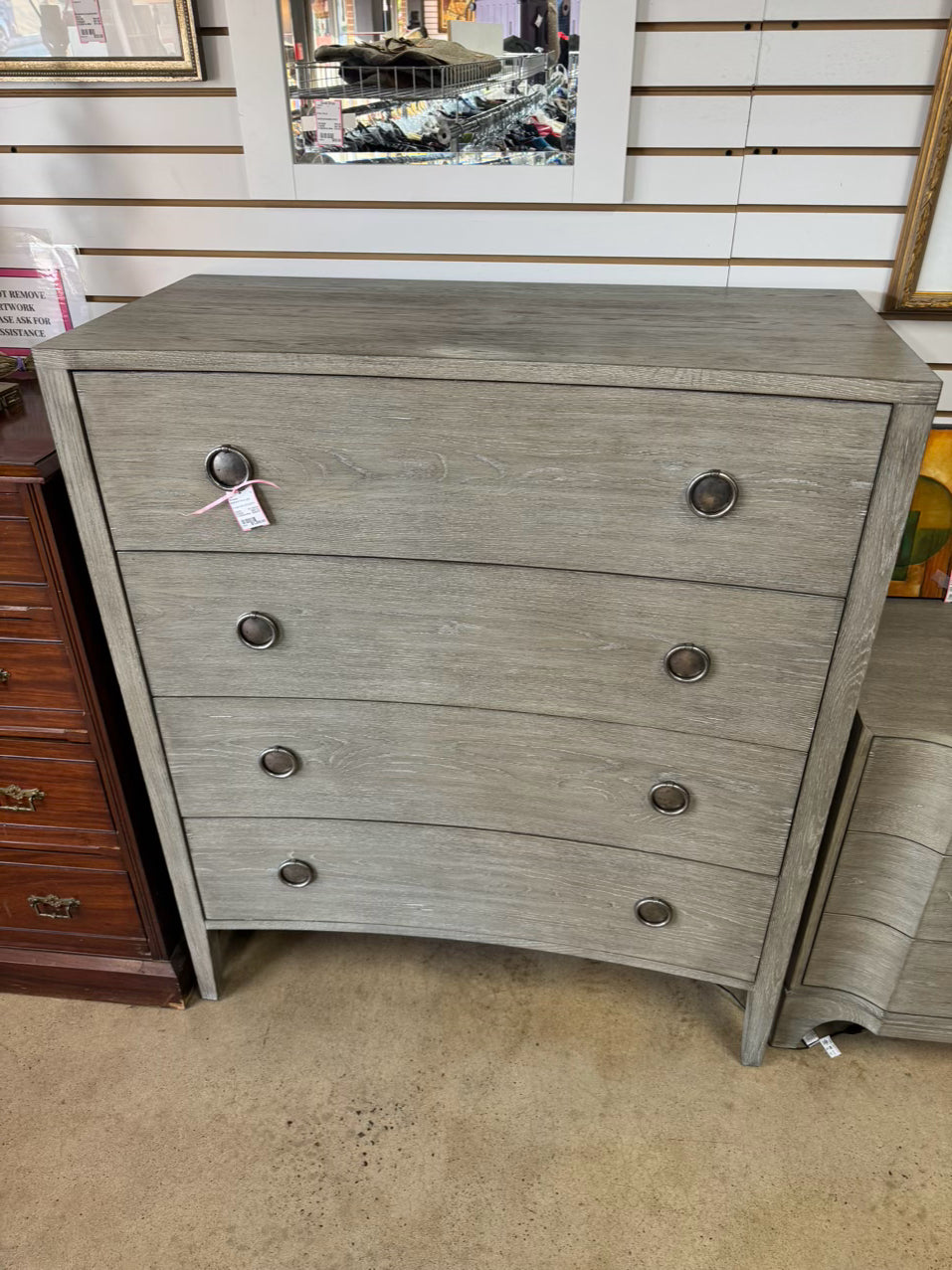 BERNHARDT Weathered Gray Wood 4-Drawer Chest