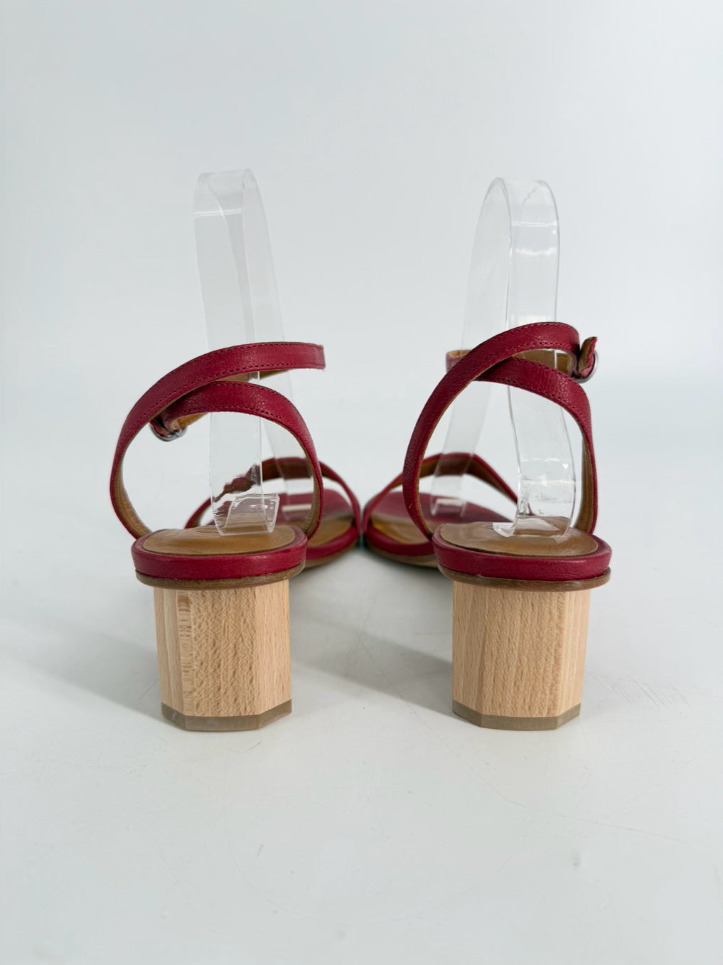 COCLICO Size 38.5 Red Leather Heels