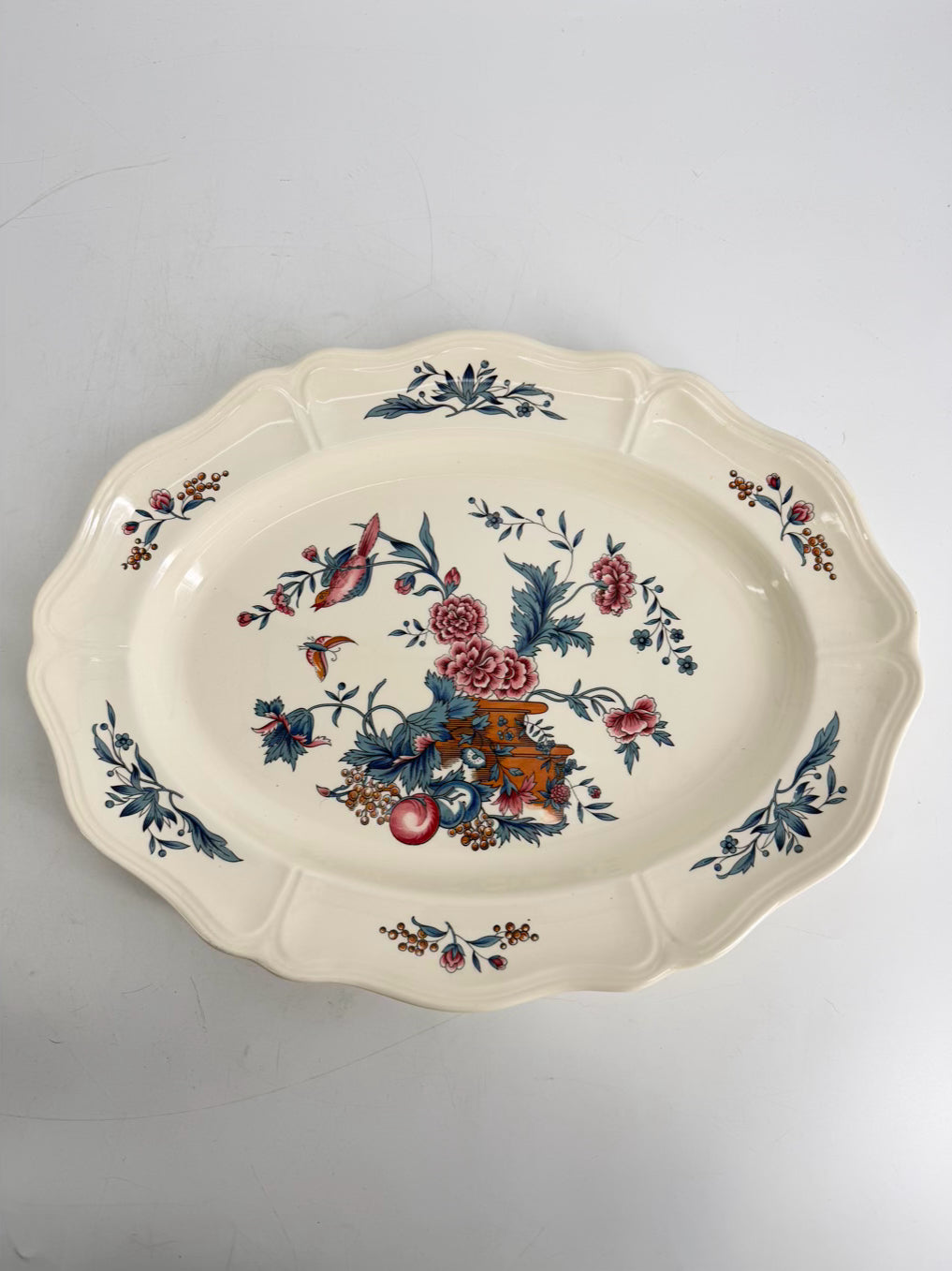 WEDGEWOOD White, Pink & Blue Williamsburg Potpourri China 7 Piece Dinnerware Setting For 6 Includes Serving Pieces