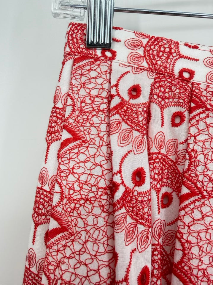BROOKS BROTHERS Size 8 Red & Cream Embroidered Eyelet Detail Skirt NWT