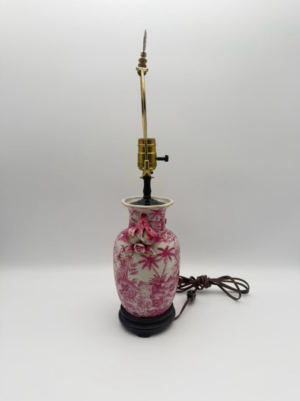 Pink & White Chinoiserie Porcelain Jar Lamp On Brown Wooden Base