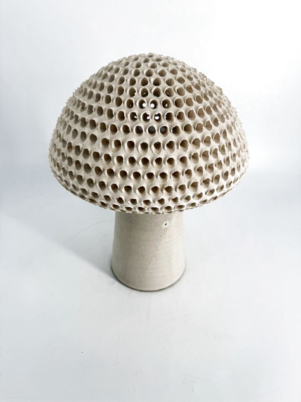 Cream Pottery 2 Piece Mushroom Lamp