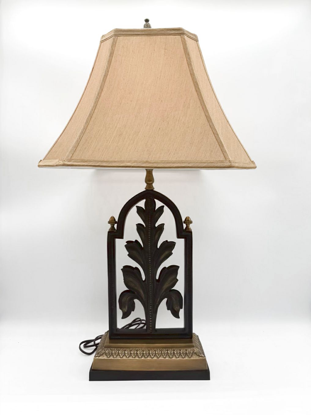 Brass & Metal Fleur De Lis Lamp w/ shade