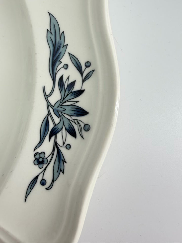 WEDGEWOOD  Williamsburg Potpourri White, Pink & Blue China 4 Piece Dinnerware Setting For 6