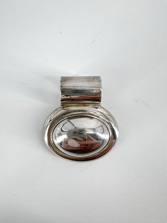 MEXICAN SILVER Chunky Oval Pendant