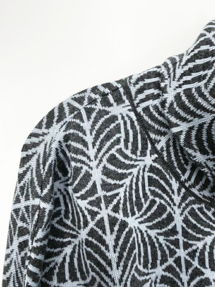 SUNDAY Wmn's Size L Blue & Gray Cowl Neck Knit Top NWT